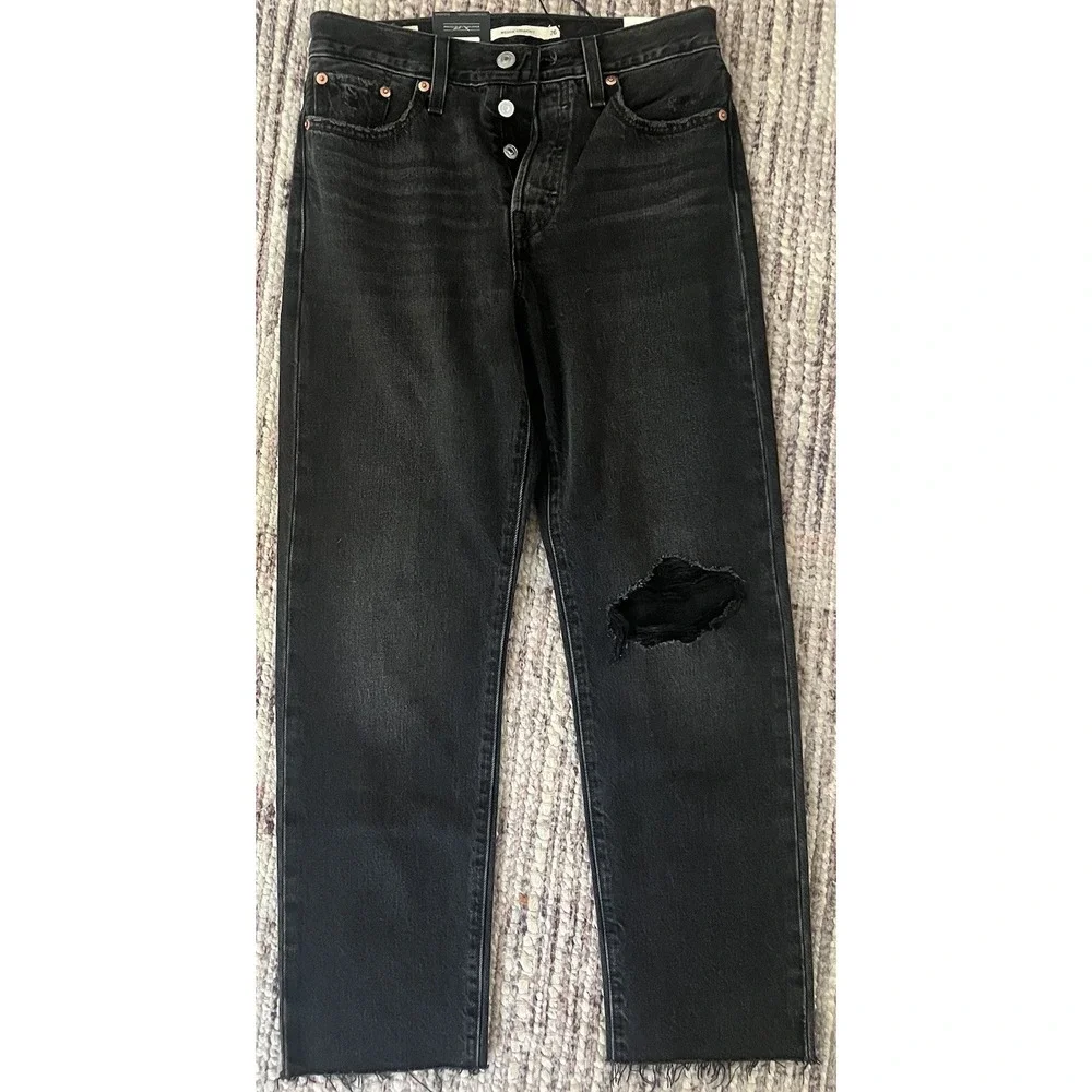 Levi's Wedgie Straight Black Jeans Women 26W 26L High Rise